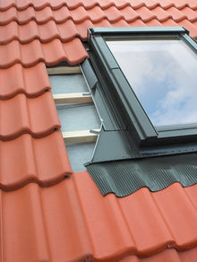 FAKRO gootstuk EHV-A 17 134x140 RAL 7016